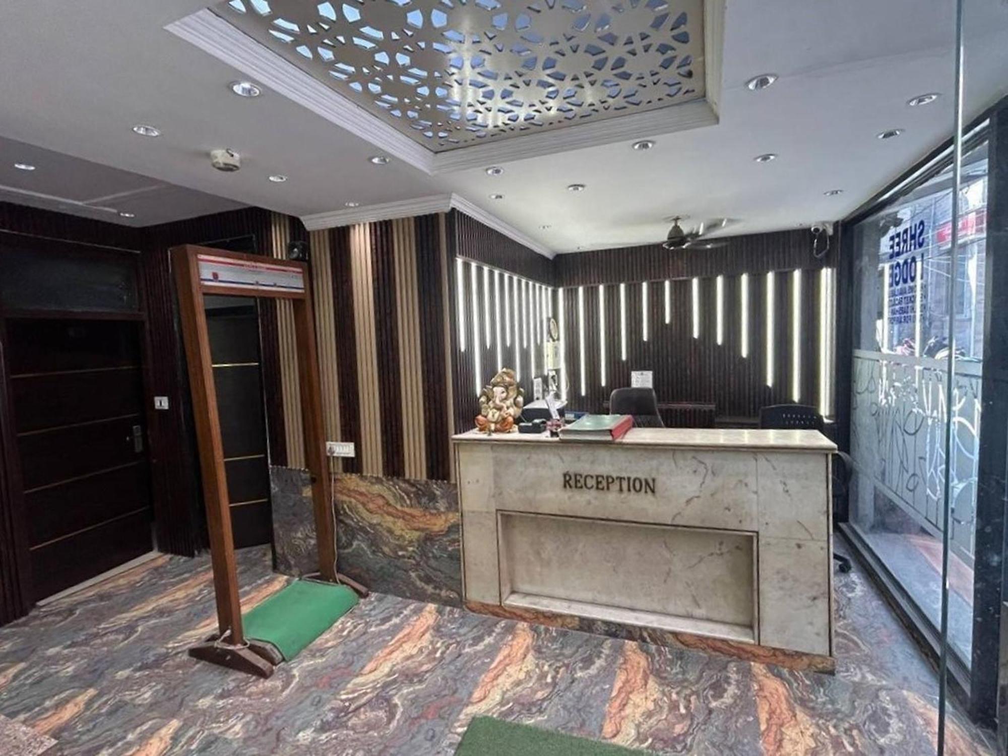 Shree Lodge Near New Delhi Railway Station, Paharganj Dış mekan fotoğraf